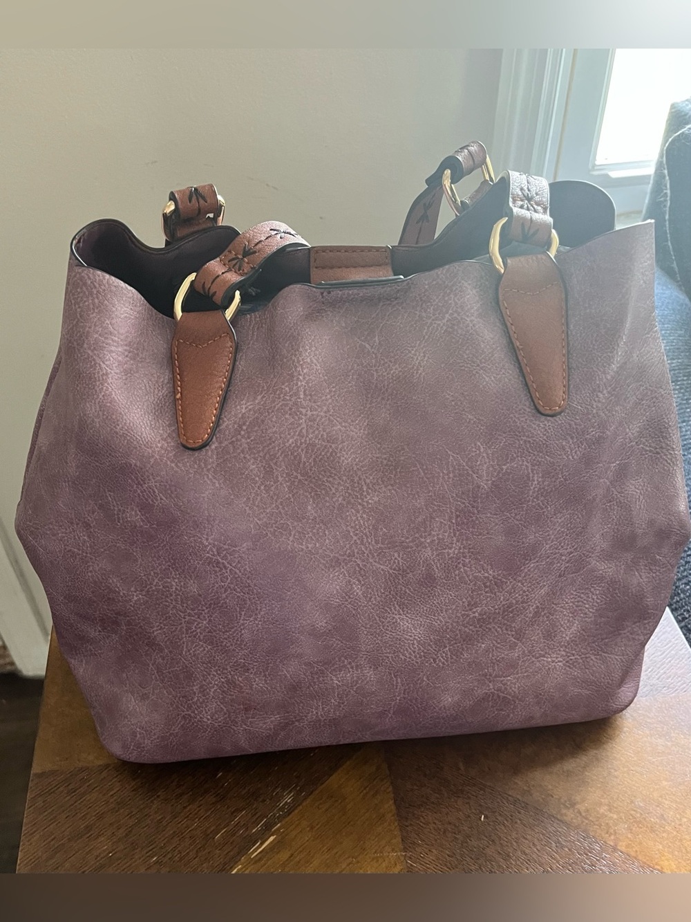Dusty Mauve Shoulder Tote with Brown Accent Straps - Picture 6 of 7